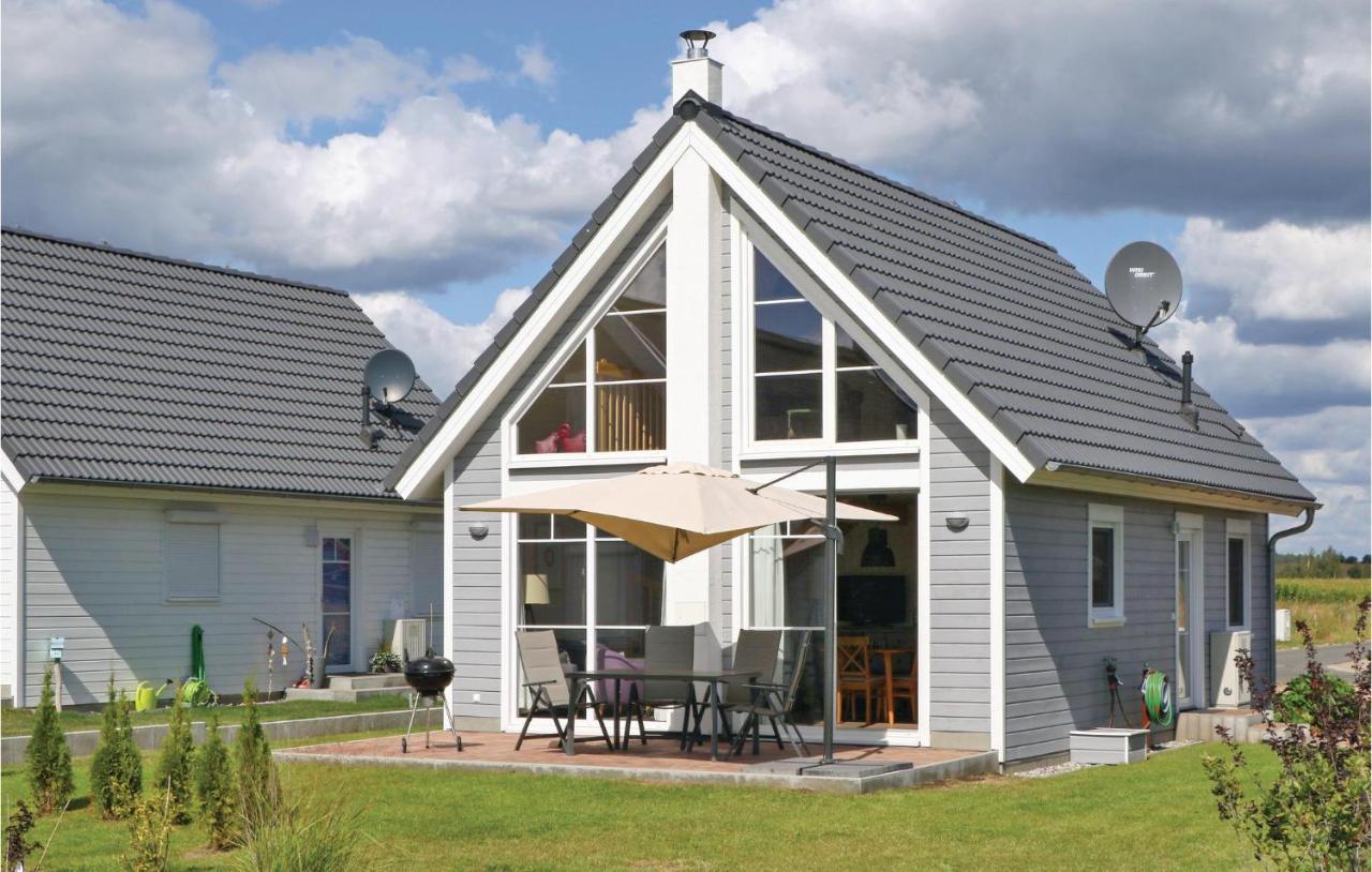 2 Bedroom Lovely Home In Zerpenschleuse ภายนอก รูปภาพ
